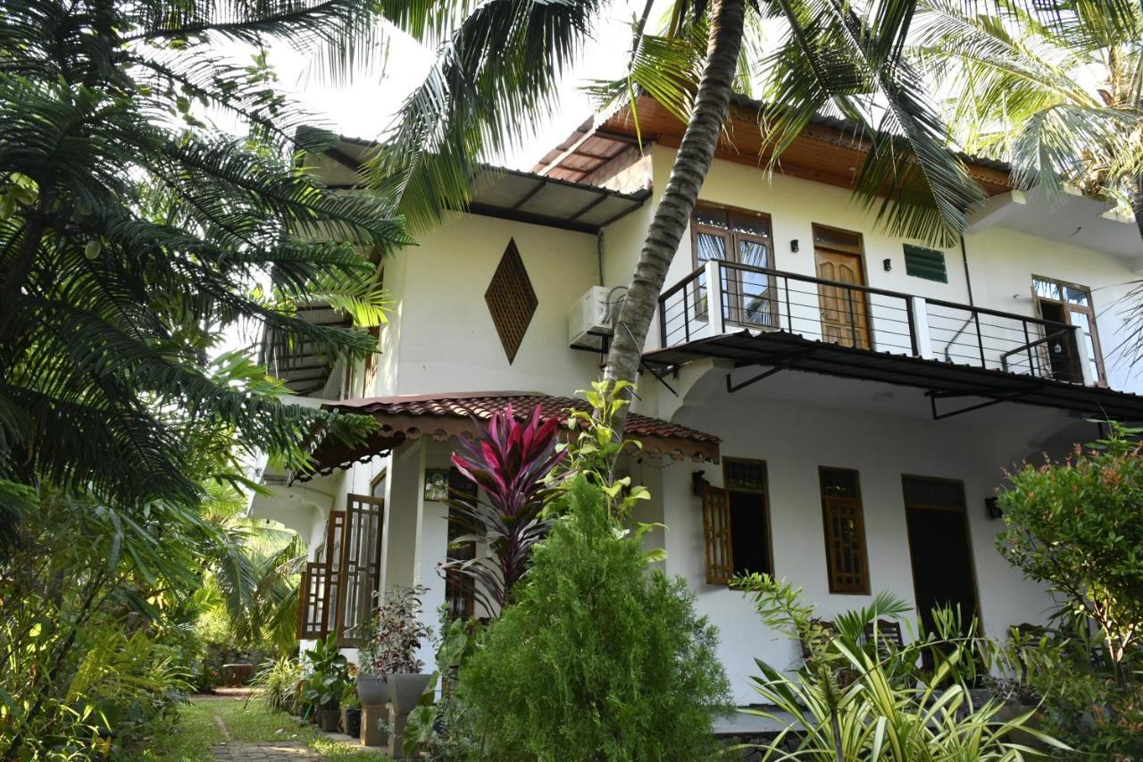 Pearl Bungalow Trincomalee Eksteriør bilde