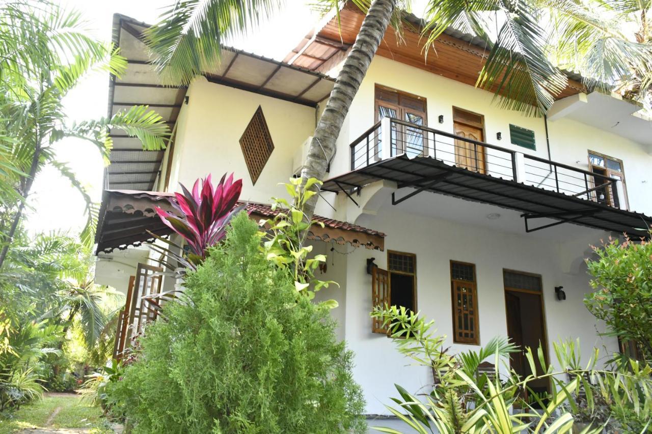 Pearl Bungalow Trincomalee Eksteriør bilde