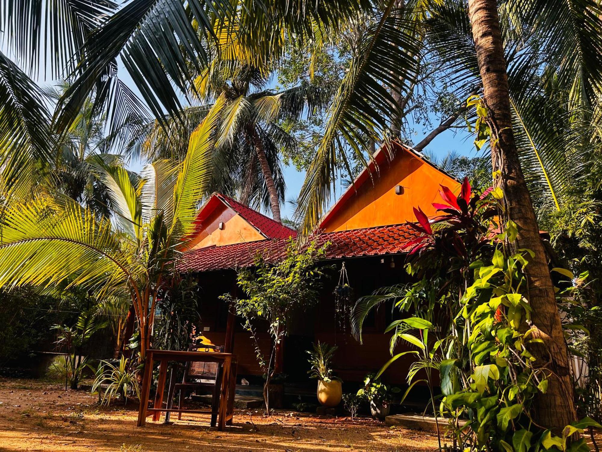 Pearl Bungalow Trincomalee Eksteriør bilde