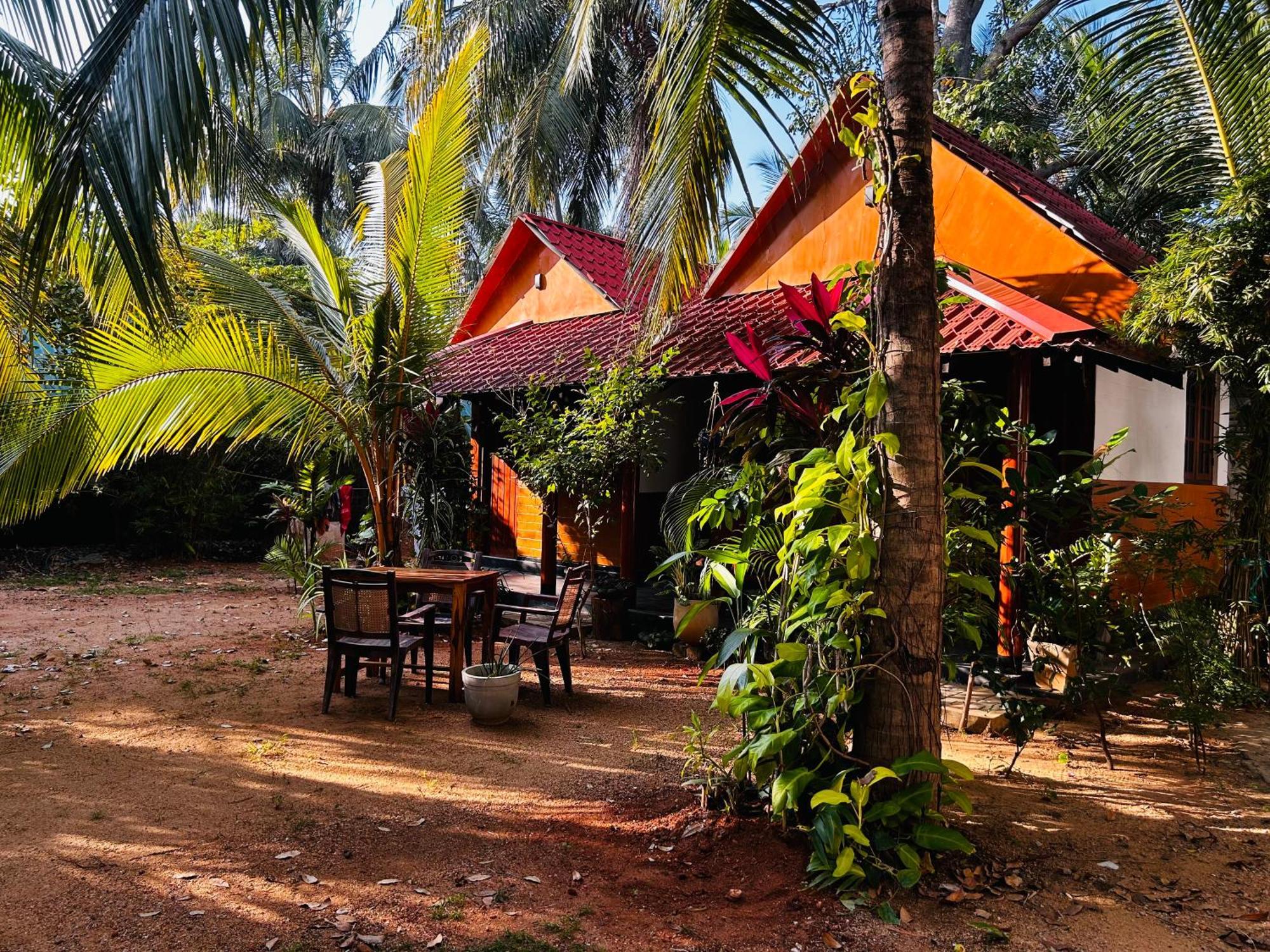 Pearl Bungalow Trincomalee Eksteriør bilde