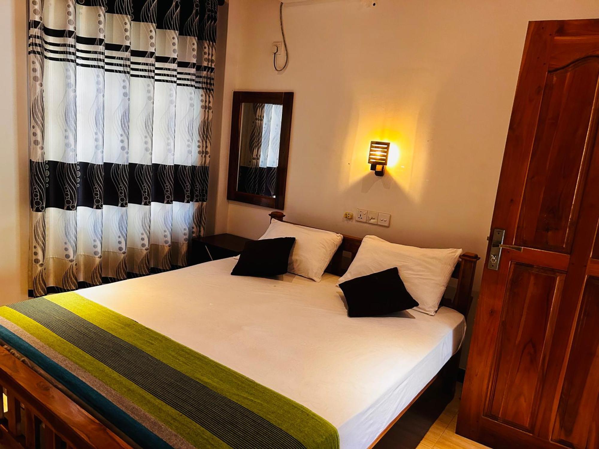 Pearl Bungalow Trincomalee Eksteriør bilde
