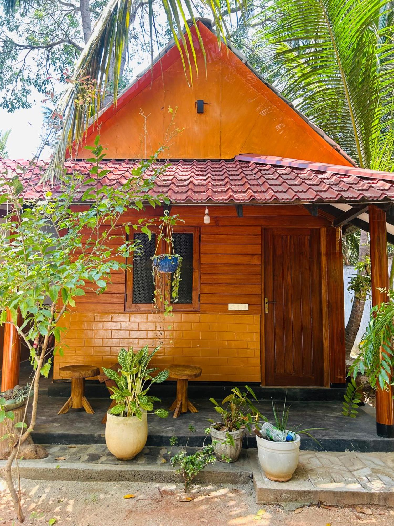 Pearl Bungalow Trincomalee Eksteriør bilde